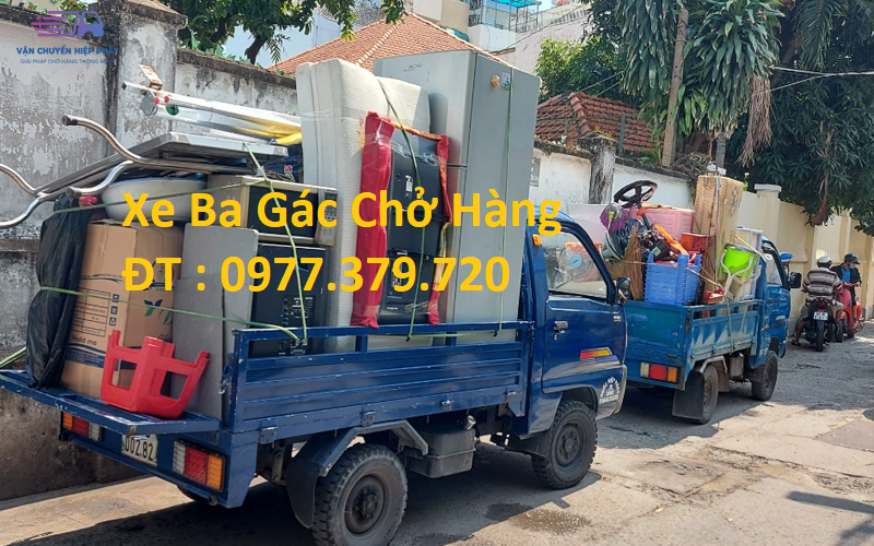 Xe Ba Gác Chở Hàng ở Quận 10